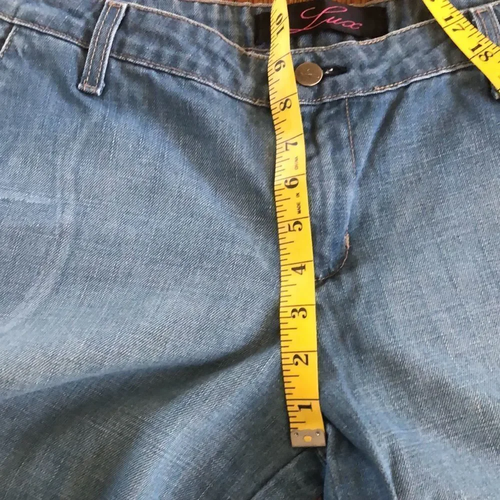 Vintage Lux Light Wash Wide Leg Cropped Jeans Sz 11/12 Y2K